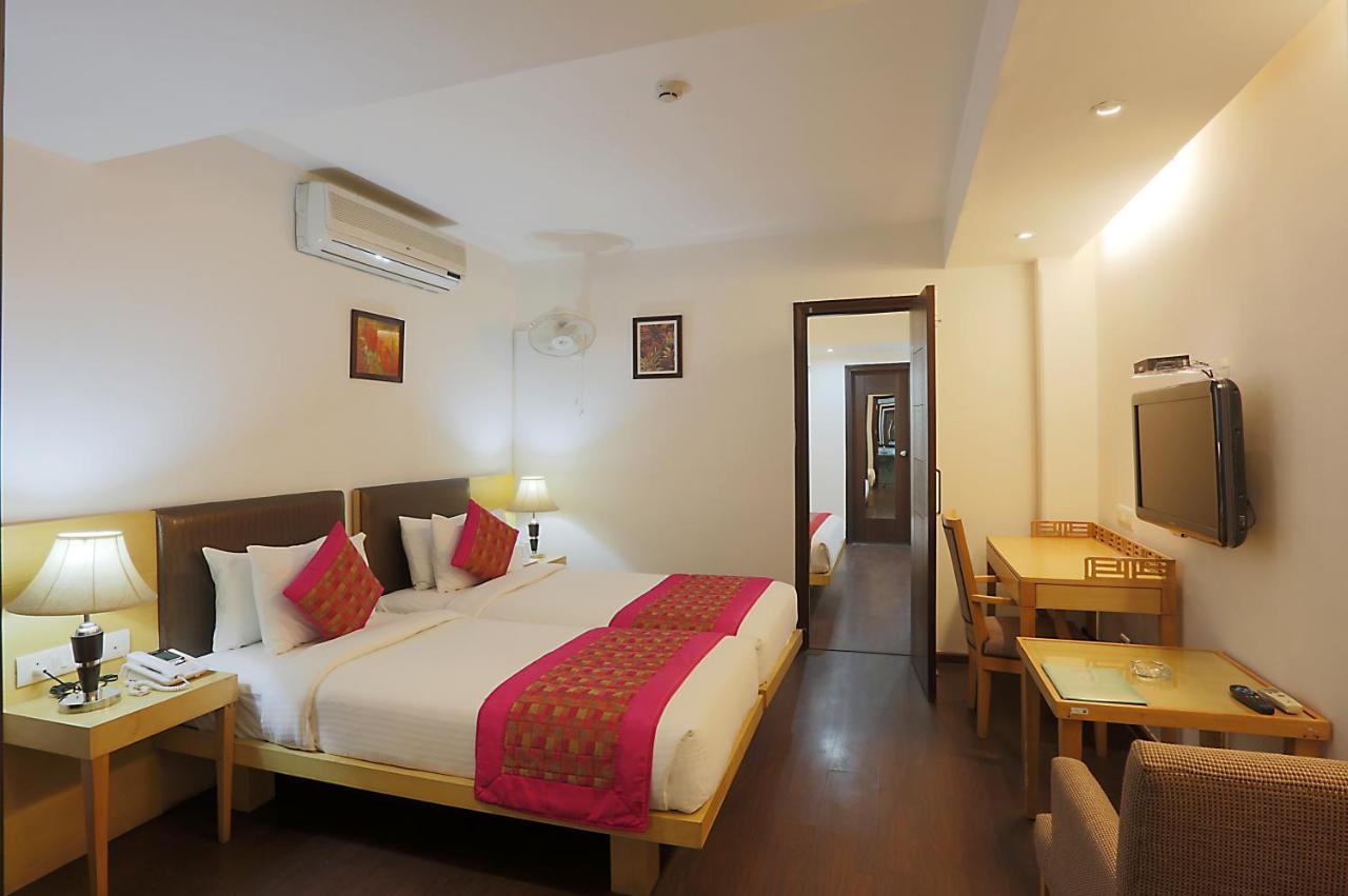 Hotel Arch Plaza - Near Yashobhoomi Convention Centre Dwarka Nuova Delhi Esterno foto