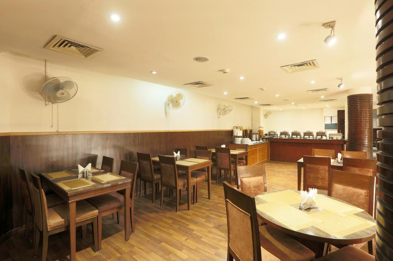 Hotel Arch Plaza - Near Yashobhoomi Convention Centre Dwarka Nuova Delhi Esterno foto
