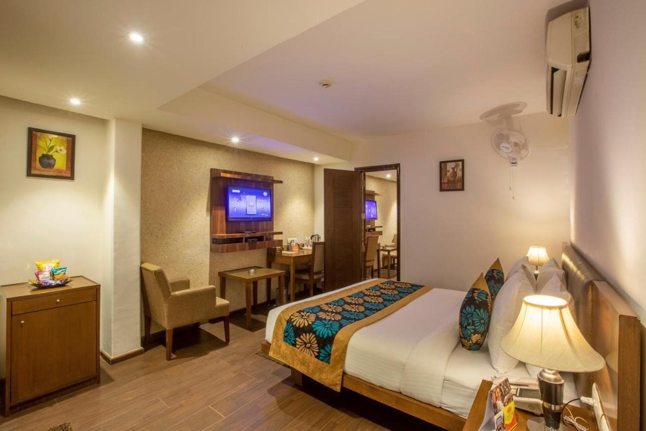 Hotel Arch Plaza - Near Yashobhoomi Convention Centre Dwarka Nuova Delhi Esterno foto
