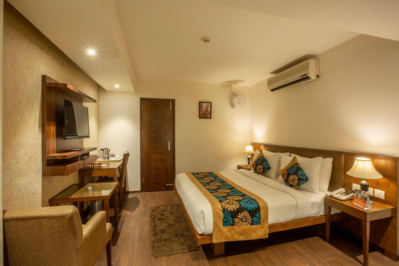 Hotel Arch Plaza - Near Yashobhoomi Convention Centre Dwarka Nuova Delhi Esterno foto