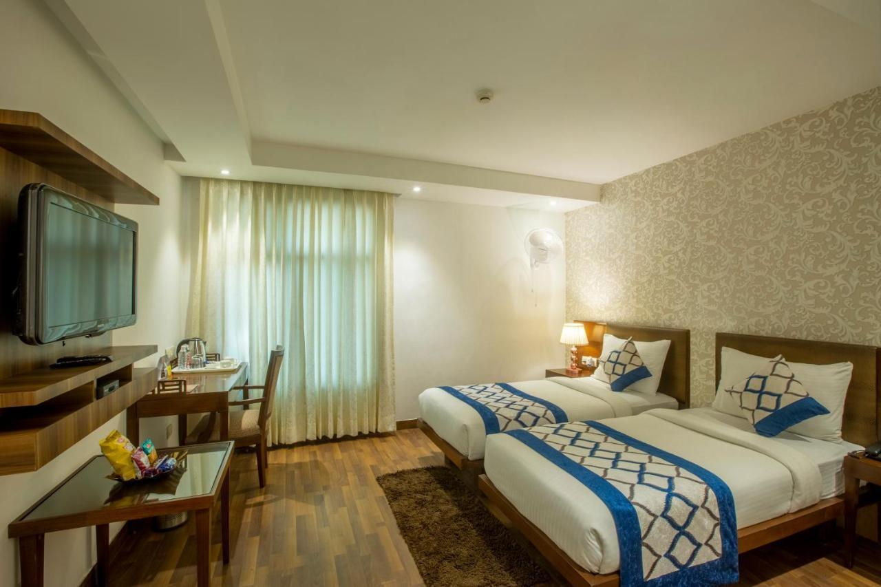 Hotel Arch Plaza - Near Yashobhoomi Convention Centre Dwarka Nuova Delhi Esterno foto